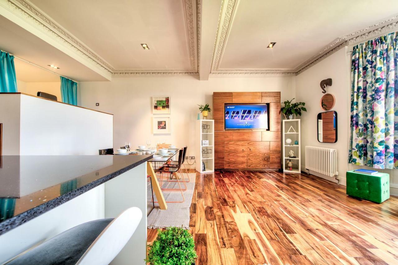 Modern Flat With Fantastic Views Apartment Edinburgh Exterior photo